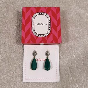 Stella and Dot Earrings